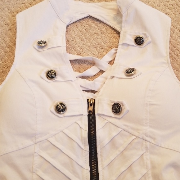 Top - Picture 3 of 3